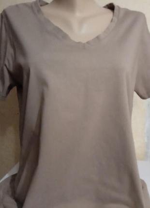 Женская базовая футболка