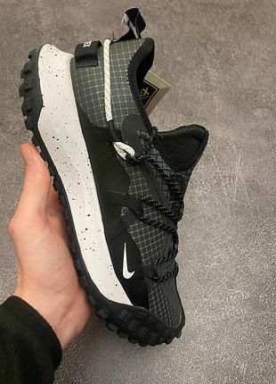 Nike acg mountain gore-tex black white fly low 10