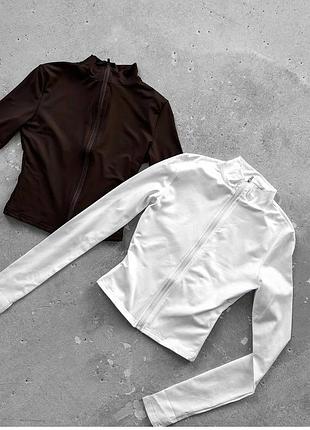 Лонгслів на замку 5