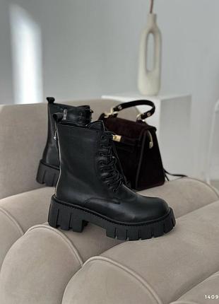 Ботинки кожаные женские