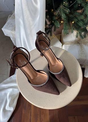 Туфлі жіночі