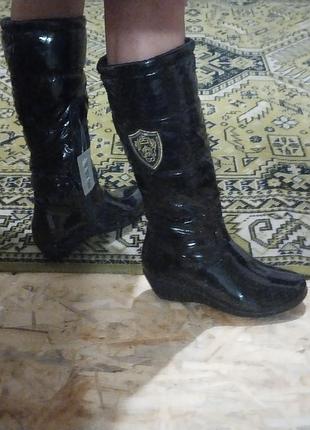 Очень красивые сапоги внутрь утепленные р 40 ( 27) ц 1’600 гр👍❄️☔☔