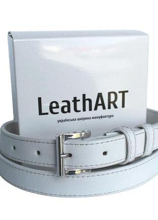 Женский кожаный узкий ремень белый