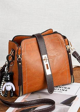 Женская сумка на плечо с брелком, мини сумочка для девушек коричневый