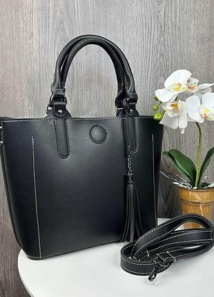 Велика жіноча сумка з віночком. чорний