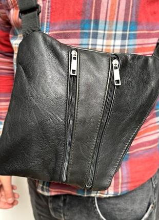 Кожаная сумка gofin черная на плечо на три замка 27х22 см smk-20049