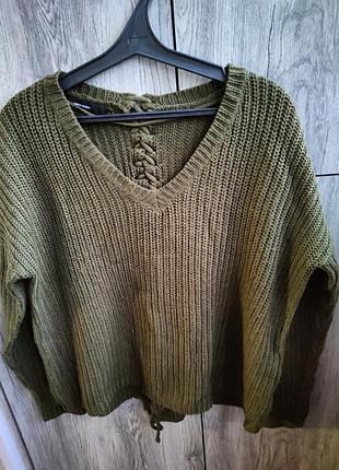 Свитер женский