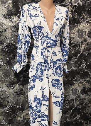 Фирменное платье миди платье boohoo с поясом принт цветочный вышиванка