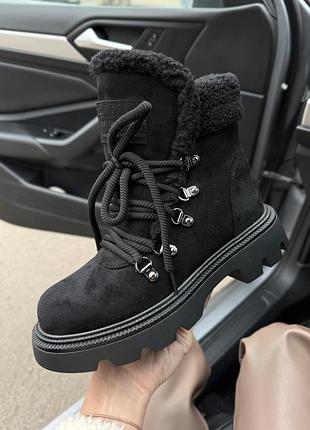 Черевики зимові жіночі на товстій підошві