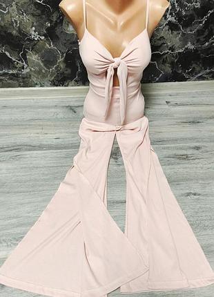 Фирменный комбинезон ромпер брючный стильный трендовый