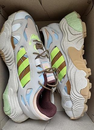Кросівки adidas roverend adventure beige