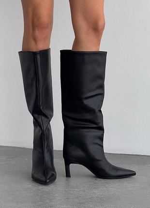 Сапоги трубы деми демисезонные на невысоких каблуках черные эко кожаные 11357