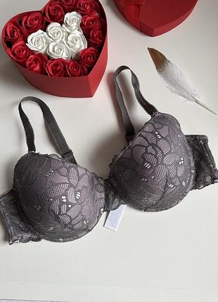 Новий красивий мереживний бюстгальтер на пишний бюст 💙💛 сток