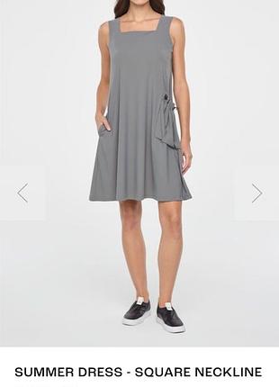 Сіра літня сукня квадратний виріз sarah pacini 44-46 розмір