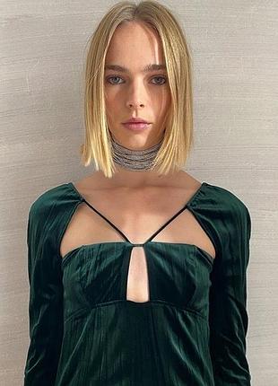 Платье новогоднее zara бархатное зеленое зумрудное