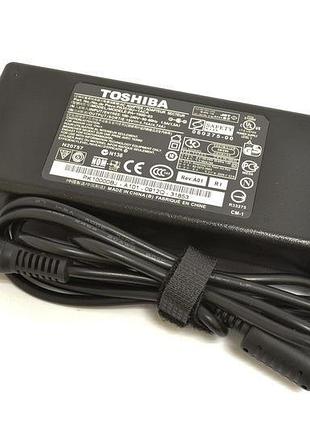 Блок живлення для ноутбука toshiba 90 вт 19 в 4.74 а 5.5x2.5 мм 0225a2040 oem