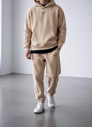 Спортивний костюм