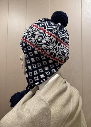 Шапка в наявності 26.