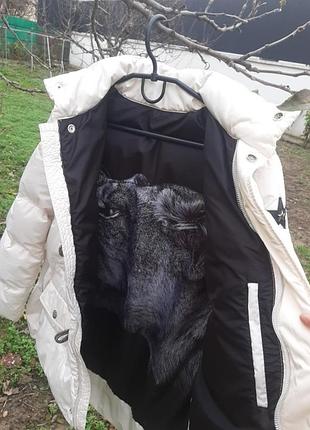 Пухова брендова   оригінальна неймовірно  тепла курточка  usa.