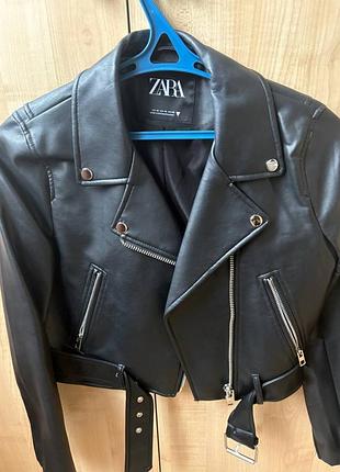 Куртка  zara