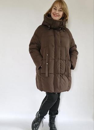 Женская тёплая зимняя куртка коричневая 333