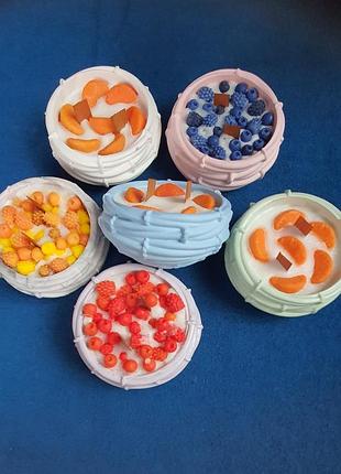 Большая свеча"фруктовое наслаждение"
1 шт. 100грн.