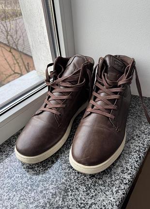 Зимові коричневі черевики від lewis