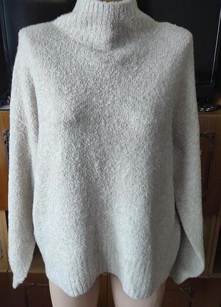 Свитер букле