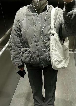 Виварений бомбер zara