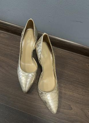 Лодочки від michael kors