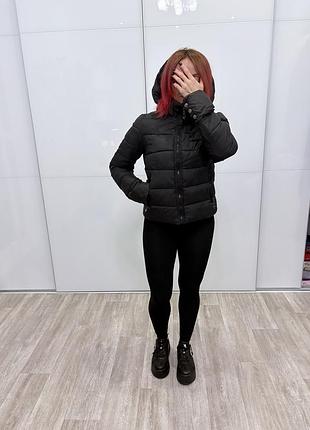 Куртка коротка зимова