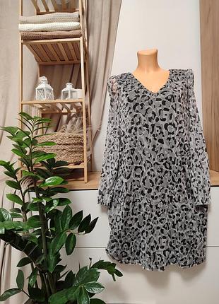 Праздничное платье лео!