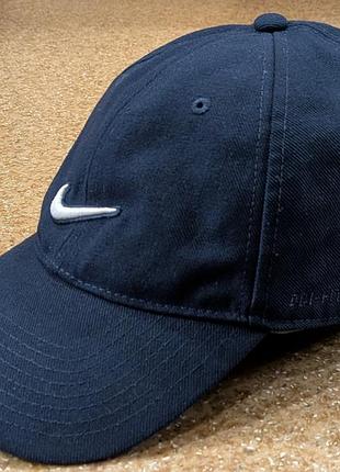Бейсболка nike dri-fit legacy 91 cap