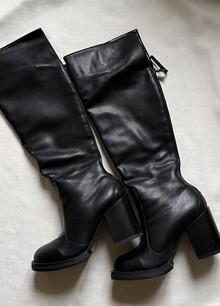 Чоботи шкіряні