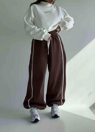 Жіночі шоколадні спортивні оверсайз штани теплі