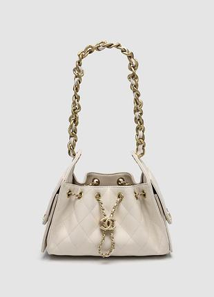 Жіноча сумочка chanel 25 micro handbag in grained calfskin white/gold