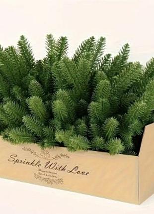 Штучні соснові гілочки