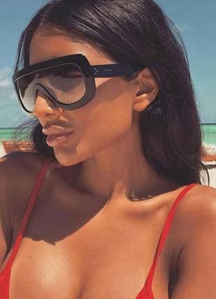 Жіночі нові стильні сонцезахисні окуляри