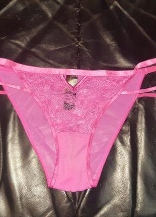 💖невероятно красивые брендовые трусы слипы 
из изысканного кружева от премиальной линейки very sexy shine strap thong panty