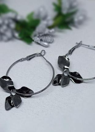 Серьги ассимметрия листики