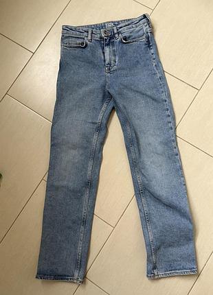 Джинси прямого крою