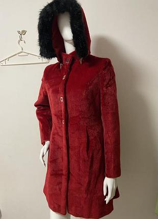 Пальто жіноче із штучного хутра