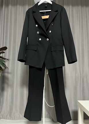 Піджак жіночий чорний двобортний shein розмір м-l