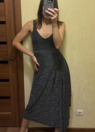 Вечірня сукня з люрексом