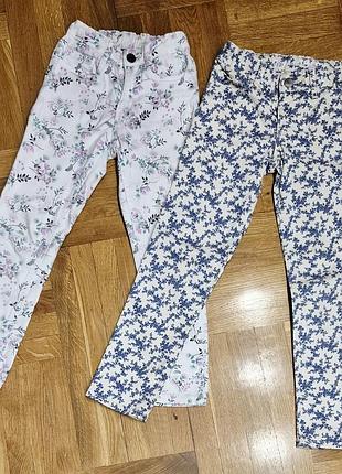 Джинсы стрежевые для девочки с цветочным принтом