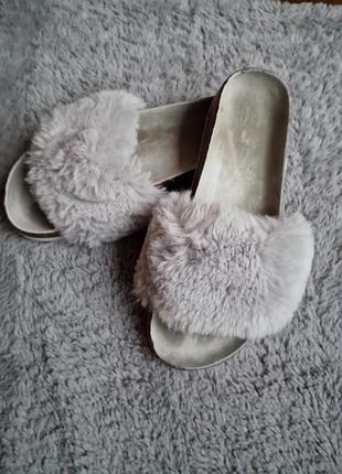 Женские тапочки с искусственным мехом размер 36-37