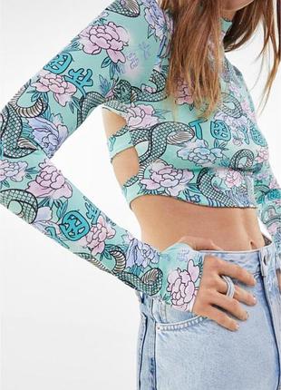 Топ з довгими рукавами