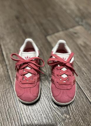 Кросівки adidas 2