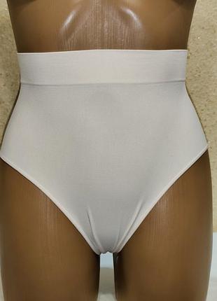 Красивые трусики с эффектом утяжки l