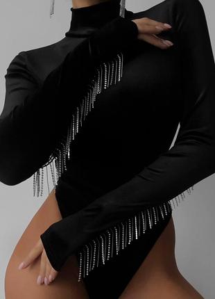 Бархатное боди с бахромой